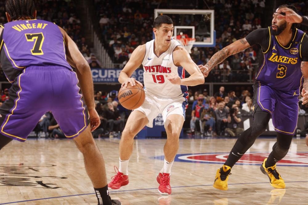 境中的应变 境中的应变