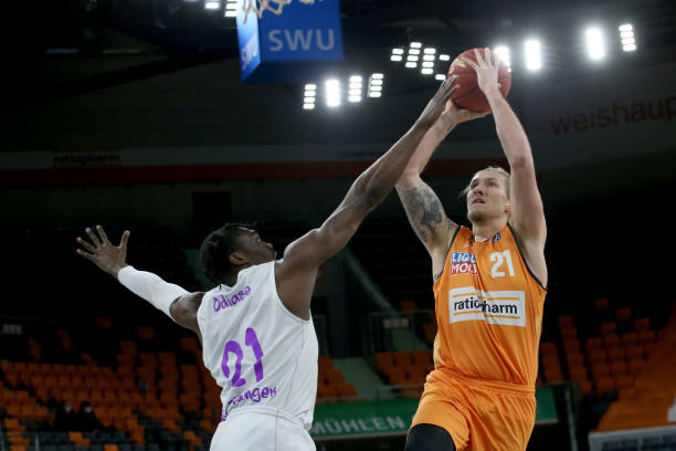 海港比赛被 海港比赛被