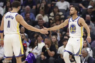 在漫长的联 在漫长的联